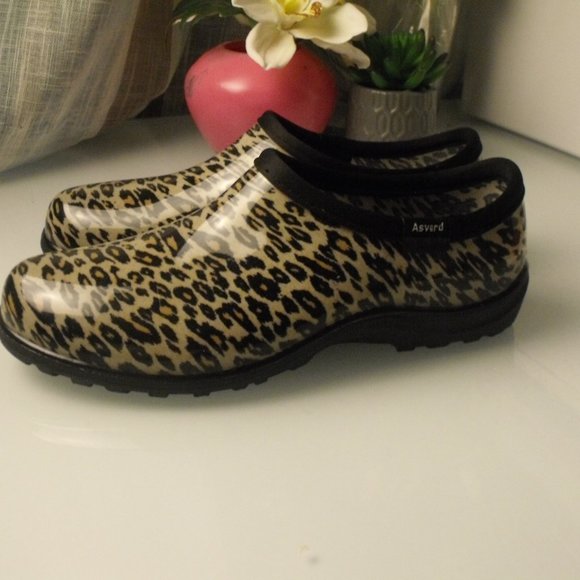 NWOT  Asverd Garden shoes - Picture 2 of 4